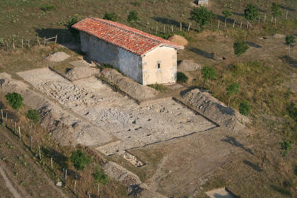Ejemplo de investigacion arqueologica de un poblado altomedieval